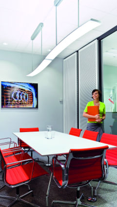 Salle de réunion d'Audi, mise en lumière par une solution d'éclairage de Philips