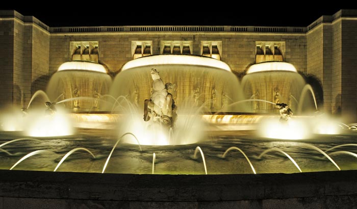Fonte monumental