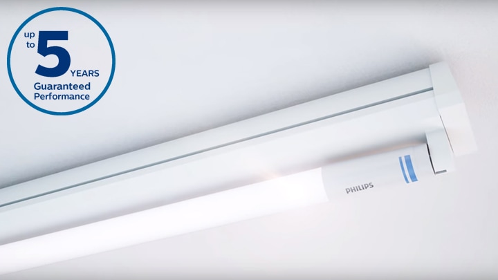 Hassle-free LED replacement for T5 flourescents