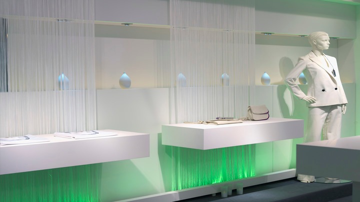 image de luminaires UV-C Philips pour les commerces