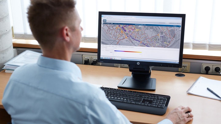 Future-proofing IT for smart city services images