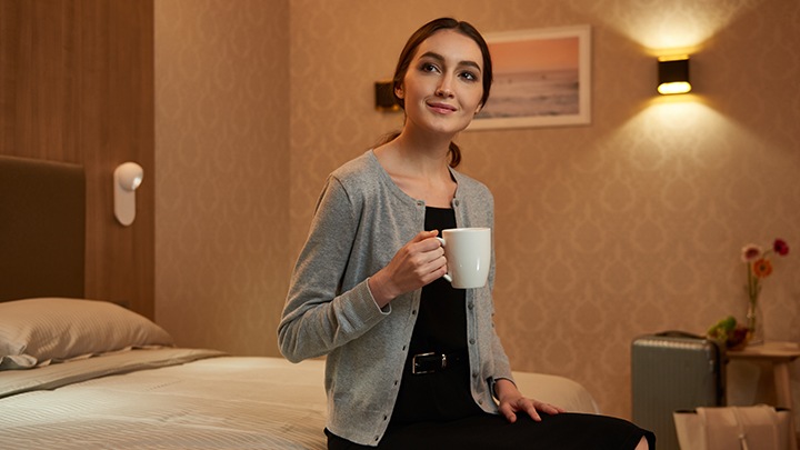 Éclairage des hôtels : RoomFlex de Philips Lighting peut coupler l’éclairage avec les cartes magnétiques des clients ainsi que celles du personnel d’entretien