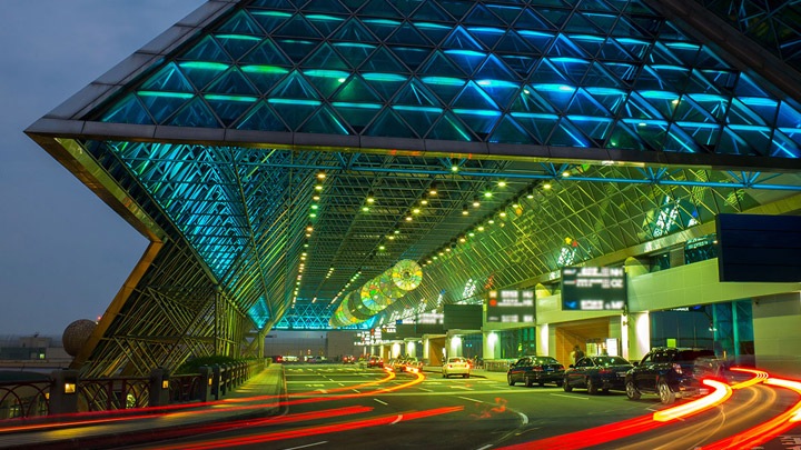 Parking d’aérogare – Éclairage des aéroports