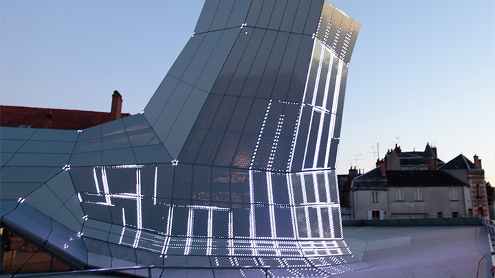 Les Turbulences FRAC Centre - © Jakob+MacFarlane - Photo Electronic Shadow